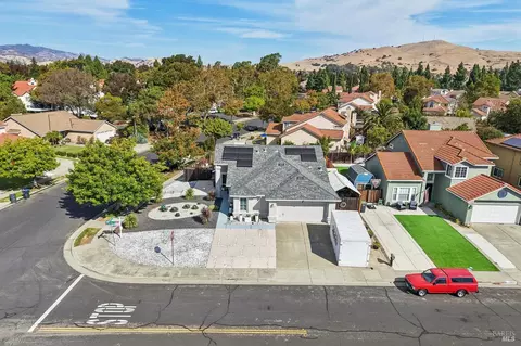 View/Area - 1102 Charter Ln, Fairfield, CA 94533 photo 4 of 21