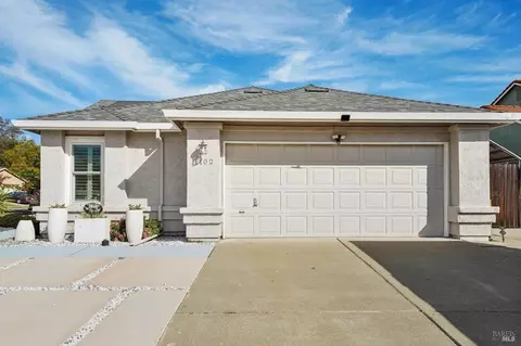 Exterior - 1102 Charter Ln, Fairfield, CA 94533 photo 11 of 22