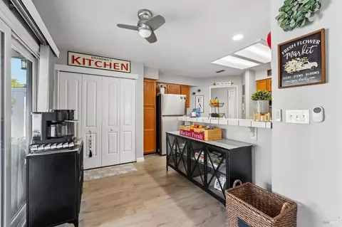 Kitchen - 1102 Charter Ln, Fairfield, CA 94533 photo 1 of 8