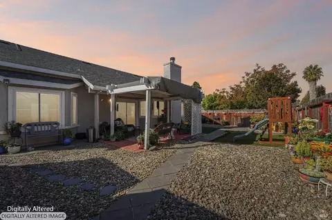 Exterior - 1102 Charter Ln, Fairfield, CA 94533 photo 21 of 22