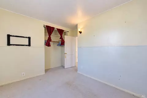 Bedroom - 62 Parrott St, Vallejo, CA 94590 photo 4 of 6