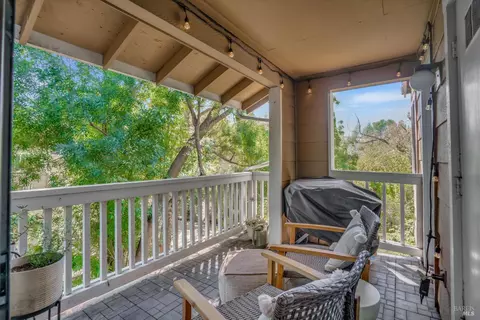 Exterior - 308 Mill Rd, Martinez, CA 94553 photo 3 of 7