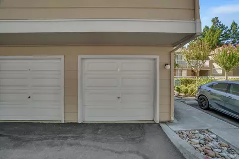 Exterior - 308 Mill Rd, Martinez, CA 94553 photo 6 of 7