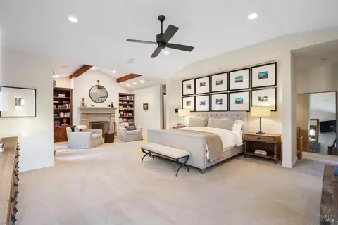 Bedroom - 4575 Lovall Valley Loop Rd, Sonoma, CA 95476 photo 1 of 5