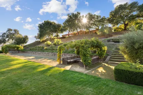 Exterior - 4575 Lovall Valley Loop Rd, Sonoma, CA 95476 photo 4 of 14