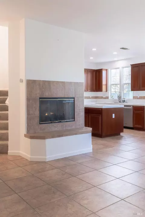 Living - 8400 Bennington Ct, Vallejo, CA 94591 photo 2 of 2