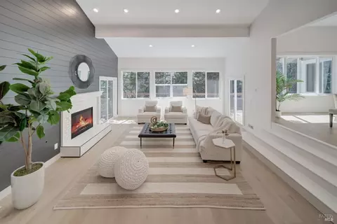 1866 Happy Valley Rd, Santa Rosa, CA 95409