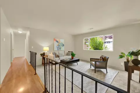 Living - 2964 Orchid St, Fairfield, CA 94533 photo 3 of 6