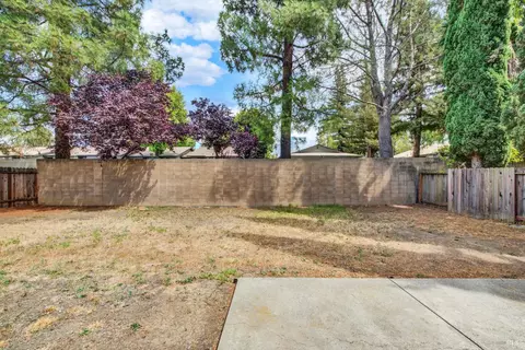 Exterior - 2964 Orchid St, Fairfield, CA 94533 photo 6 of 11
