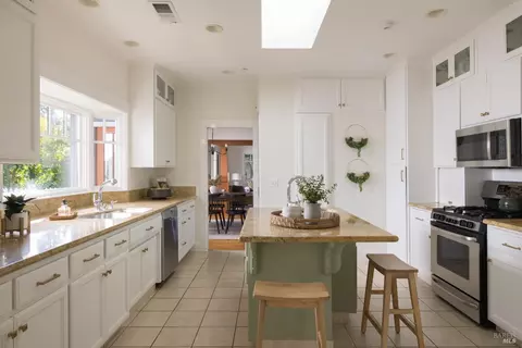 Kitchen - 494 4th St E, Sonoma, CA 95476 photo 2 of 2