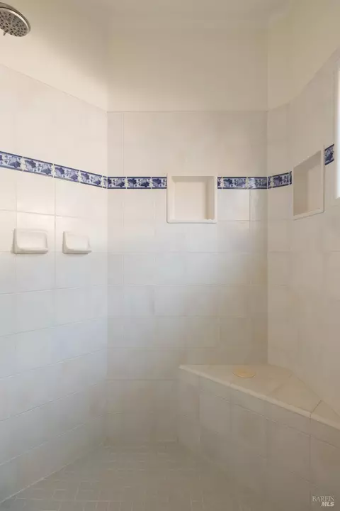 Bath - 494 4th St E, Sonoma, CA 95476 photo 2 of 4