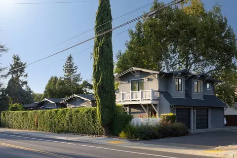 Exterior - 494 4th St E, Sonoma, CA 95476 photo 6 of 7