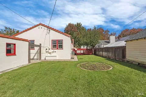 Exterior - 2001 Tennessee St, Vallejo, CA 94590 photo 18 of 23
