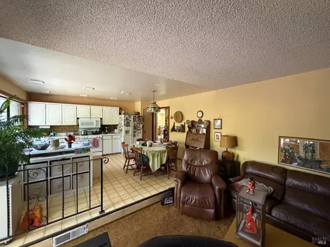Kitchen - 429 Estado Way, Novato, CA 94945 photo 2 of 2