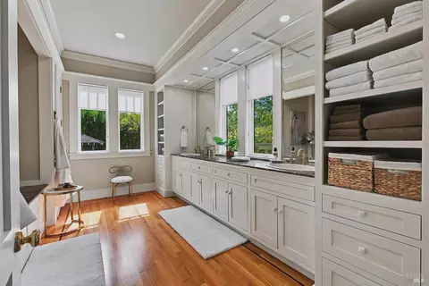 Bath - 645 William Cunningham Ave, Sonoma, CA 95476 photo 1 of 6