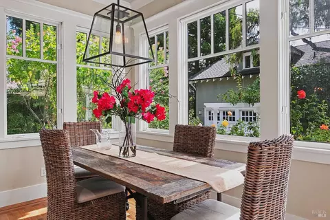 Dining - 645 William Cunningham Ave, Sonoma, CA 95476 photo 2 of 4