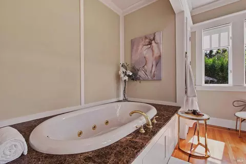 Bath - 645 William Cunningham Ave, Sonoma, CA 95476 photo 3 of 6