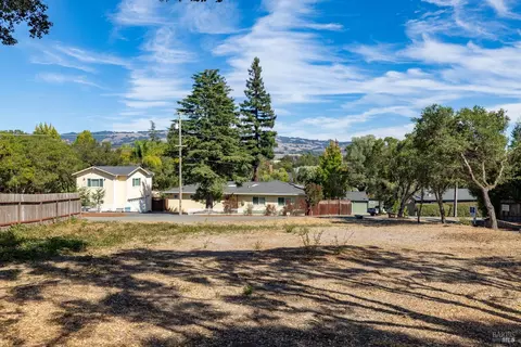 0 Grove St, Penngrove, CA 94951