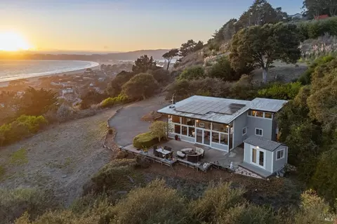 11 Puente Del Mar, Stinson Beach, CA 94970