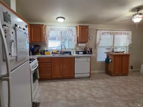 1545 Casteel Dr, Willits, CA 95490 photo 11