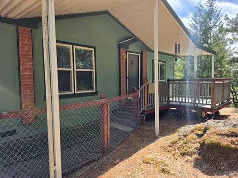 1545 Casteel Dr, Willits, CA 95490 photo 3