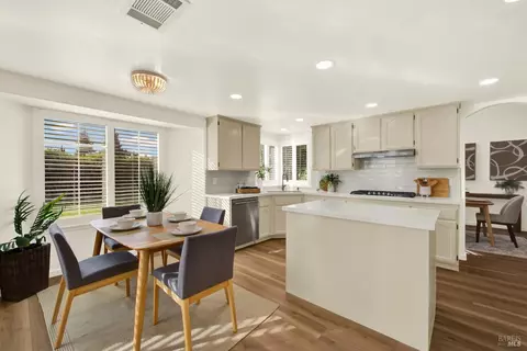 Kitchen - 463 El Camino Dr, Fairfield, CA 94533 photo 8 of 8