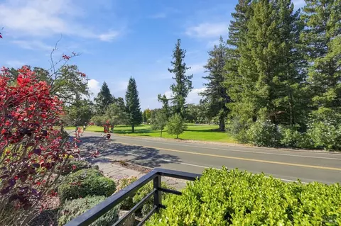 Exterior - 142 Westgate Dr, Napa, CA 94558 photo 5 of 25