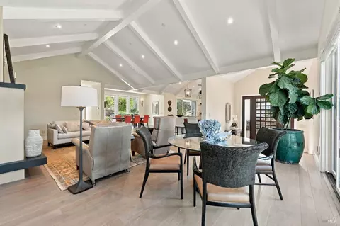 Dining - 142 Westgate Dr, Napa, CA 94558 photo 3 of 8