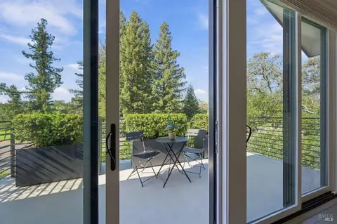 Exterior - 142 Westgate Dr, Napa, CA 94558 photo 3 of 25