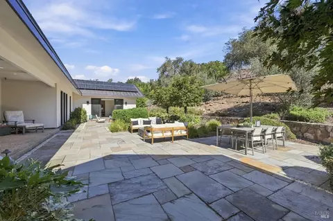 Exterior - 142 Westgate Dr, Napa, CA 94558 photo 11 of 25