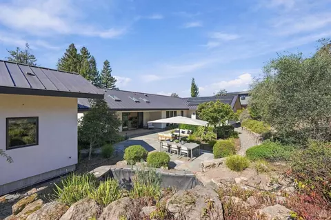 Exterior - 142 Westgate Dr, Napa, CA 94558 photo 12 of 25