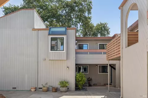 1649 Novato Blvd #12, Novato, CA 94947