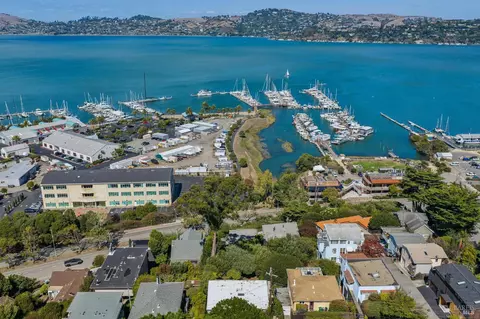 View/Area - 134-132 Filbert Ave, Sausalito, CA 94965 photo 7 of 16
