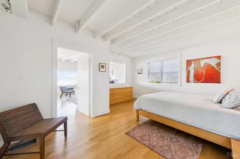 Bedroom - 134-132 Filbert Ave, Sausalito, CA 94965 photo 4 of 7