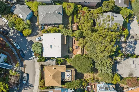 View/Area - 134-132 Filbert Ave, Sausalito, CA 94965 photo 8 of 16