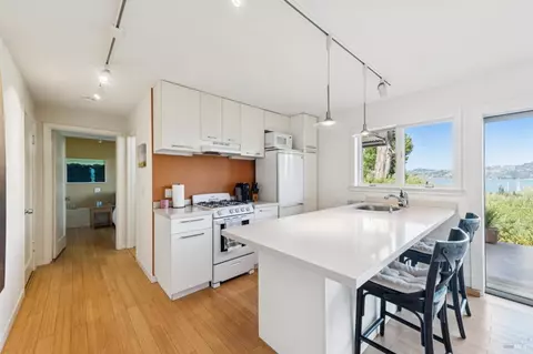 Kitchen - 134-132 Filbert Ave, Sausalito, CA 94965 photo 6 of 7