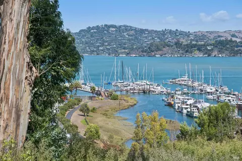 View/Area - 134-132 Filbert Ave, Sausalito, CA 94965 photo 3 of 16