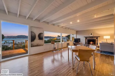 Living - 134-132 Filbert Ave, Sausalito, CA 94965 photo 3 of 6