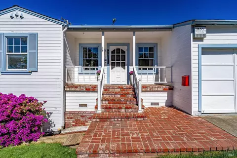 Exterior - 125 Benson Ave, Vallejo, CA 94590 photo 2 of 9