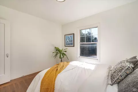 Bedroom - 125 Benson Ave, Vallejo, CA 94590 photo 4 of 4
