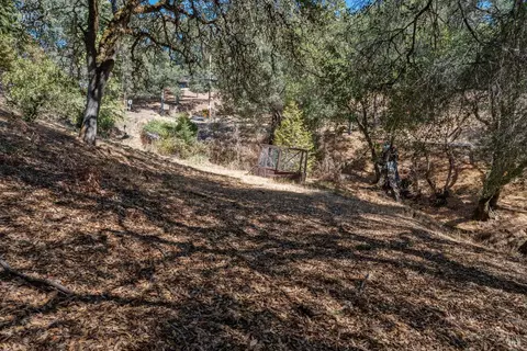 Exterior - 888 Watson Rd, Ukiah, CA 95482 photo 10 of 11