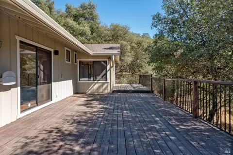 Exterior - 888 Watson Rd, Ukiah, CA 95482 photo 4 of 11