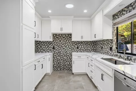 Kitchen - 888 Watson Rd, Ukiah, CA 95482 photo 2 of 3