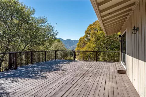 Exterior - 888 Watson Rd, Ukiah, CA 95482 photo 6 of 11