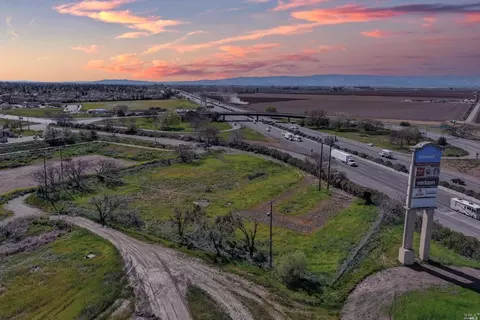 8362 Auction Ln, Dixon, CA 95620 photo 15