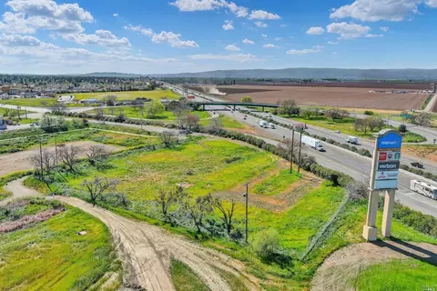 8362 Auction Ln, Dixon, CA 95620 photo 7