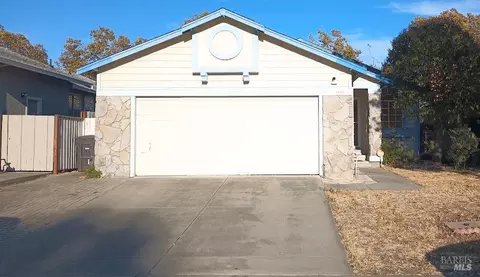 1035 Camellia Ct, Suisun City, CA 94585