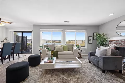 1528 London Cir, Benicia, CA 94510