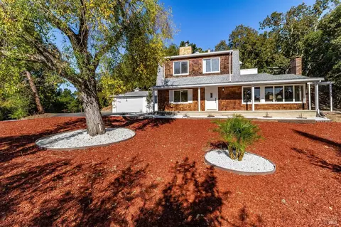 Exterior - 3384 Deer Hill Rd, Lafayette, CA 94549 photo 3 of 23