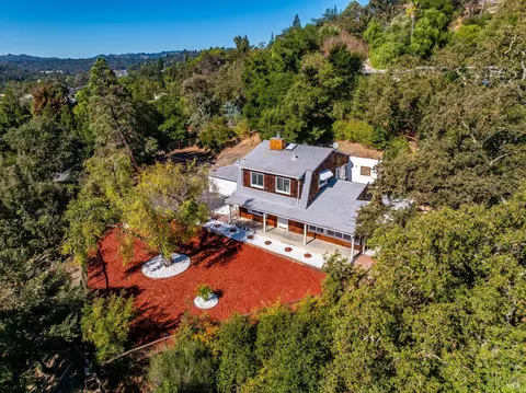 Exterior - 3384 Deer Hill Rd, Lafayette, CA 94549 photo 15 of 23